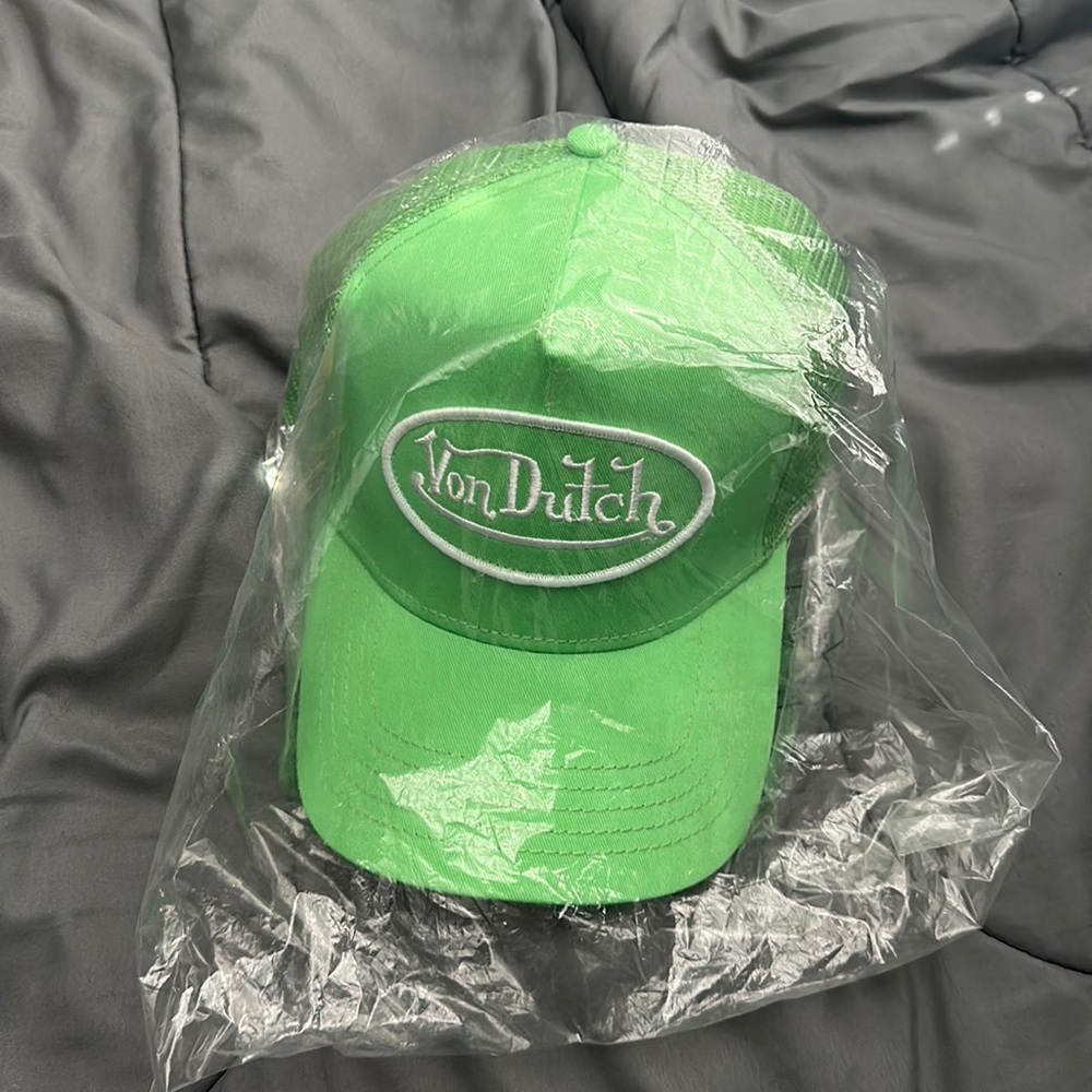 Von Dutch Hat
